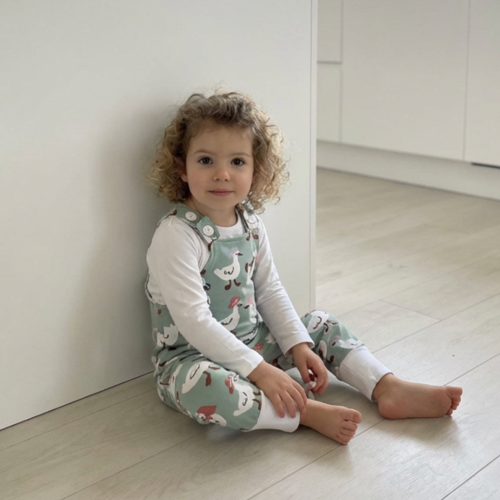 Állítható méretű kék libás kantáros gyerek nadrág